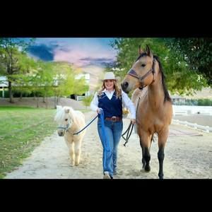 Meet your Posher, Breanna